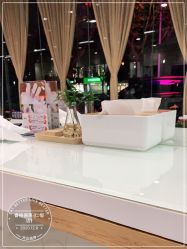 -CARR SALON
