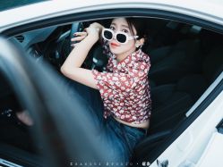 -莫小姐婚纱