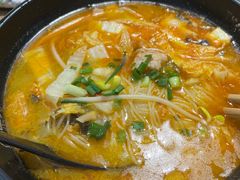 -渝和喵叔米线(南坪万达店)