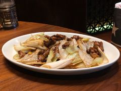 京葱爆羊肉-君悦酒店·1881·北京烤鸭