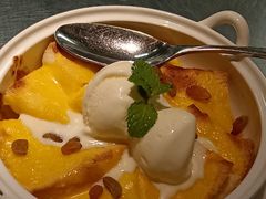 冰淇淋吐司烤布蕾-桂满陇·手作小笼包&江南叫花鸡(中山公园店)
