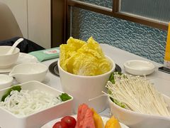 -帝皇海海鲜豆捞(桐泾商务广场店)