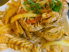 -覃记海鲜美食餐厅