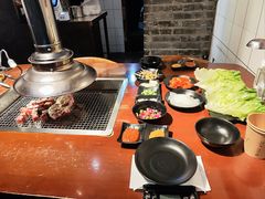-肉甲韩国木炭烤肉(新壹街1店)