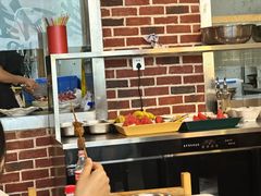 -亮健容天生蚝烧烤自助(交道口直营店)
