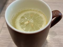 鲜萃柠檬C红茶-康师傅私房牛肉面(马泉营奥莱店)