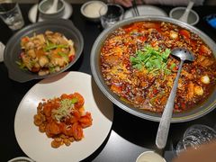 -麻六记(凤凰汇店)