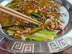 -有红鸡毛店·川菜(建设路店)