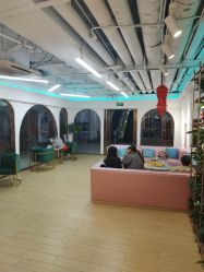 -BULB STUDIO 巴柏明星发型工作室