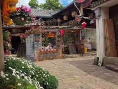 -民食香·腊排骨野生菌美食(木府店)