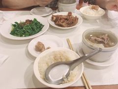 -阿水狮猪脚大王(台中公园店)