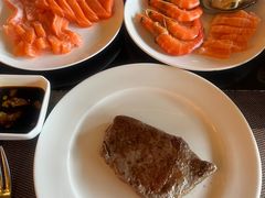 -大中华希尔顿酒店-念自助餐·嗨啤·小龙虾