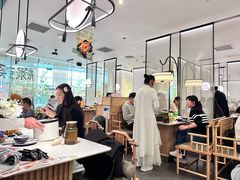 -绿茶餐厅(滨海万达广场店)