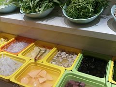 -泉福居酱骨头自助广场(南大街商业步行街店)