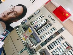 -罗创丹阳眼镜(童卫路店)