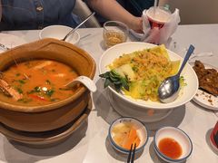 菠萝海鲜炒饭-美奈小馆·越南料理(中航城君尚购物中心店)