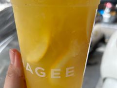 -霸王茶姬(大学城熙街店)