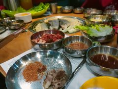 -老炉家木炭烤肉(长江国际店)