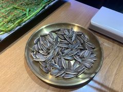 -三顾烤庐·烤鱼·烧烤·龙虾(奉贤店)