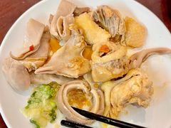 -大匠工房古船木艺术餐厅·猪肚鸡专门店(长白仙岛店)
