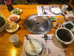 -唯成•韩国炭火烤肉 유성고기