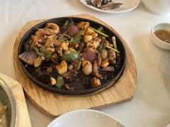 铁板啫生肠-东江渔村·古典园林·30年粤菜老字号(太和店)