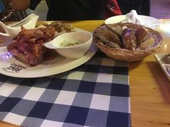-皇冠自酿啤酒坊(中国红街5号楼店)