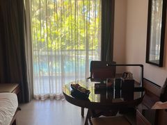 -三亚湾海居铂尔曼度假酒店