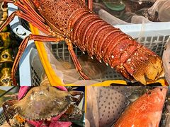 -鑫悦楼煎蟹·16年海鲜大排档