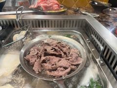 -牛里牛气· 榴莲海鲜鲜牛肉自助火锅·烤肉(横岗店)