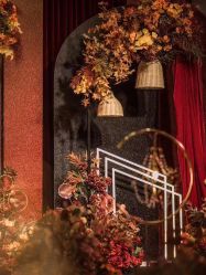 -苏菲亚婚纱摄影