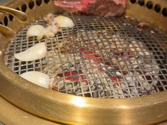 -铭牛烧肉·和牛海鲜自助(高新月牙湖店)