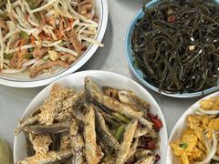 -丹水桥地锅鱼·翘嘴鲌·地方特色全鱼宴(丹江口大坝店)