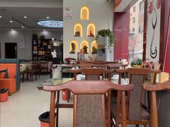 -壹阁胡羊焖饼(特色小吃街店)