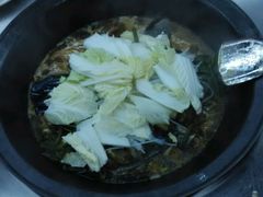 -屯老二农家铁锅炖·行业领军者(梅江店)