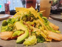 鲜虾牛油果沙拉-Moka Bros 摩卡站(西单大悦城店)