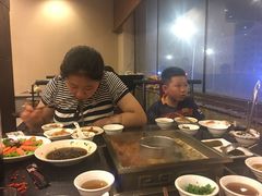 -四川仁火锅(军工店)