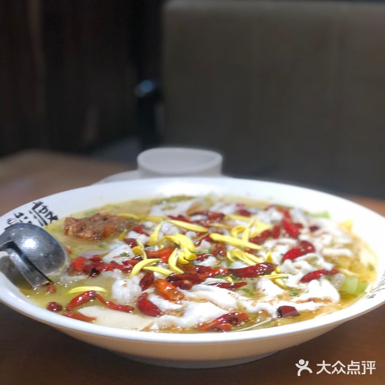 🐟不酸不青春，超好吃的鲈鱼～