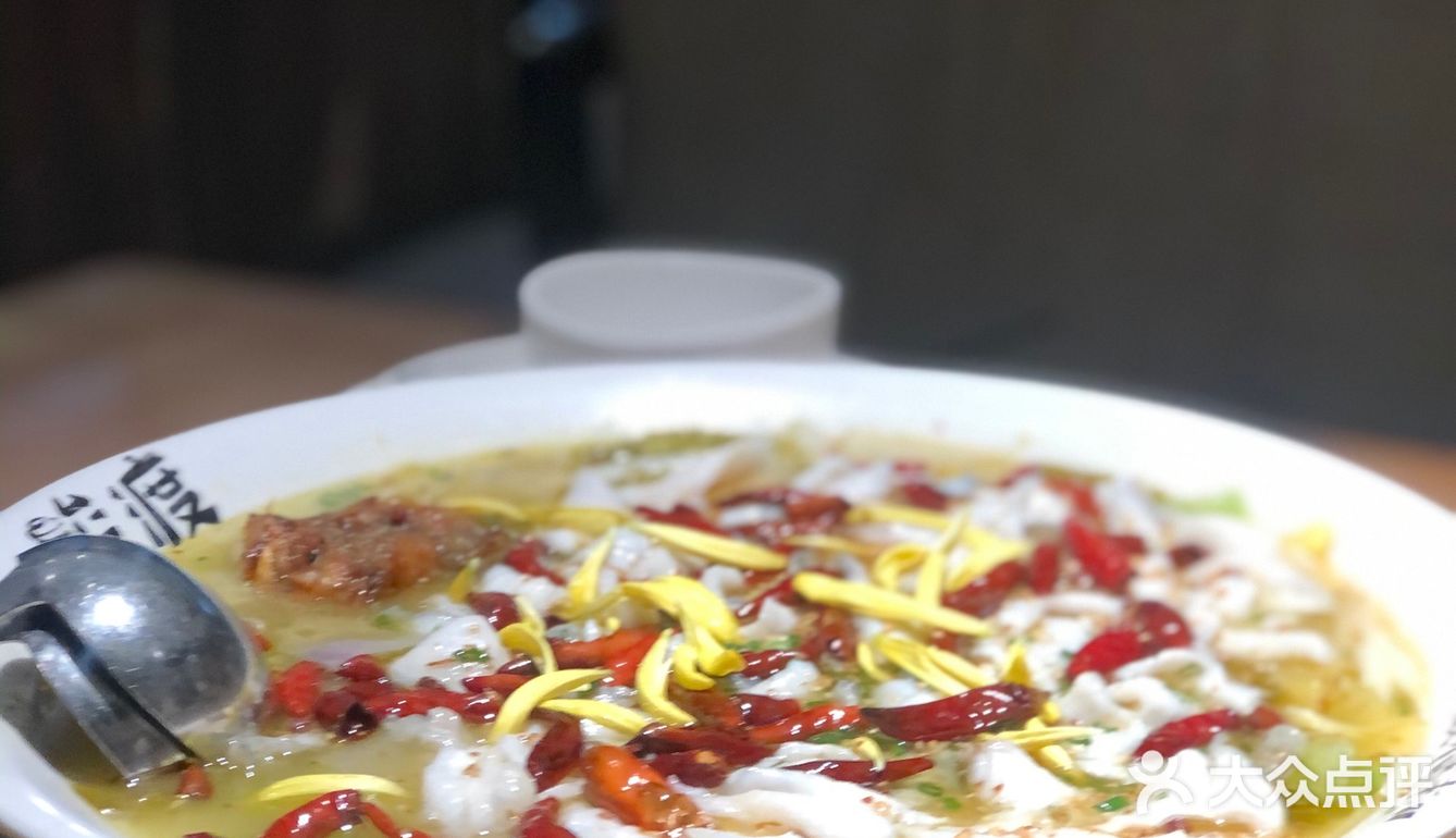 🐟不酸不青春，超好吃的鲈鱼～