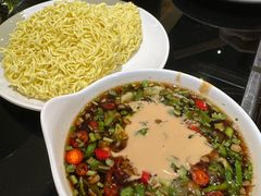 -潮汕三宝鲜牛肉火锅