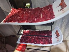吊龙-左庭右院鲜牛肉火锅(汇智广场店)