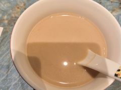 -哈啾嗨·新概念蒙餐(红星新城店)