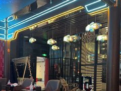 -屋有岛沉浸游戏旗舰店(中山公园店)