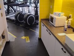 -健身门·自助健身房(镇坪路店)