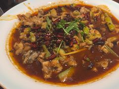 -川流不息·地道川菜·小龙虾(松东路店)