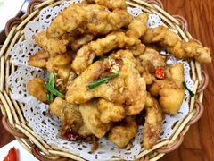 -胡子饮食店