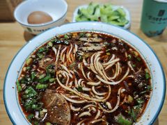 -兰河巷牛肉面(曲江店)