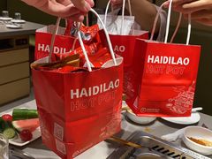 -海底捞火锅(金山百联店)