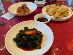 -侬佳蒸菜馆(听潮店)