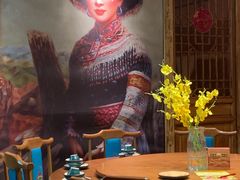 -老滇山寨•云南特色菜•地方菜•民族风情歌舞表演(金碧店)